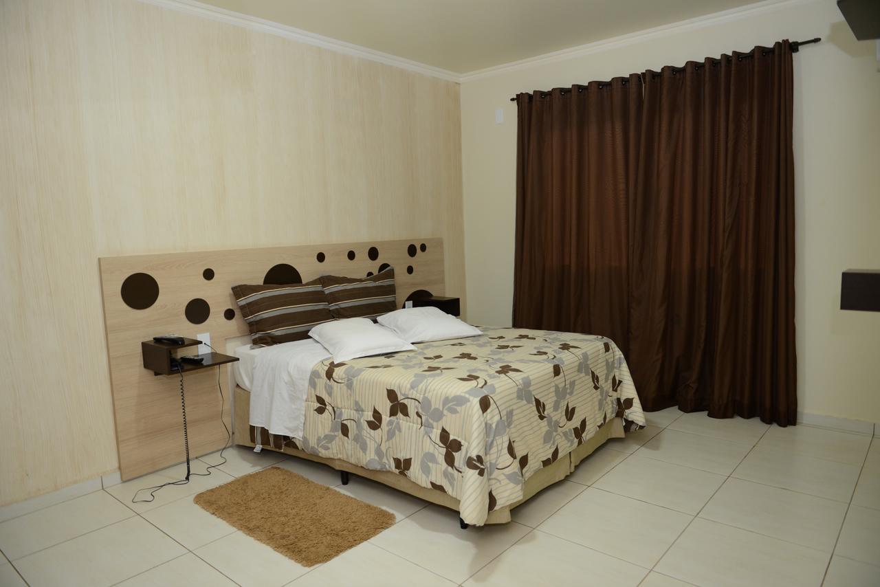 Hotel Querencia Pitanga Bagian luar foto